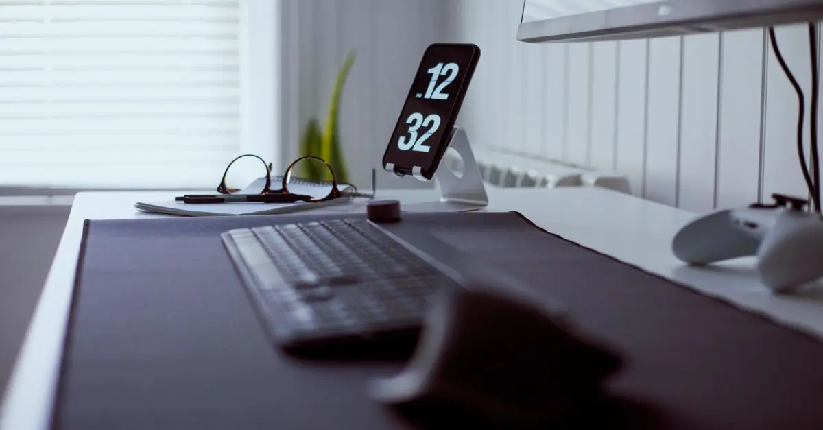 How to Optimize Your Home Office with Premium Tech Gadgets
